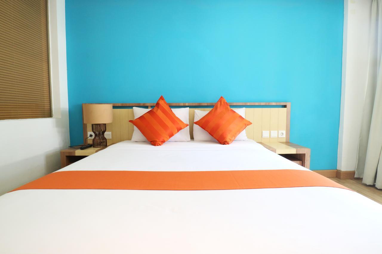 Santosa City Hotel Denpasar  Exterior photo