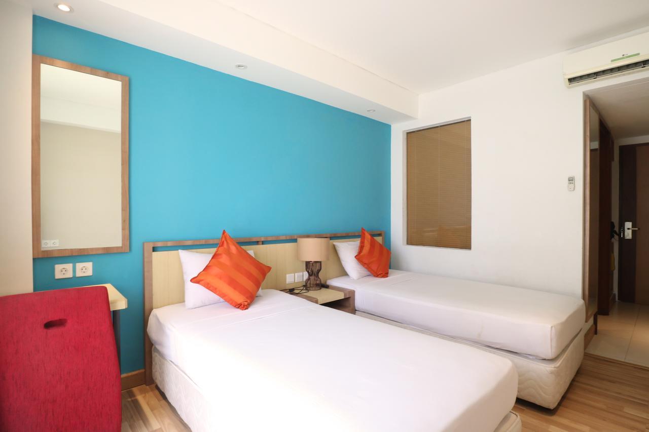 Santosa City Hotel Denpasar  Exterior photo