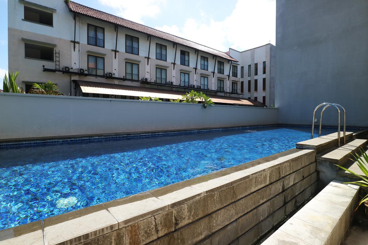 Santosa City Hotel Denpasar  Exterior photo