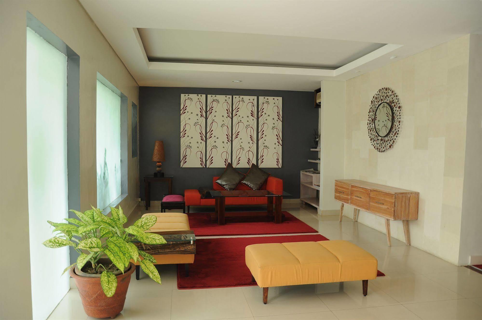 Santosa City Hotel Denpasar  Exterior photo