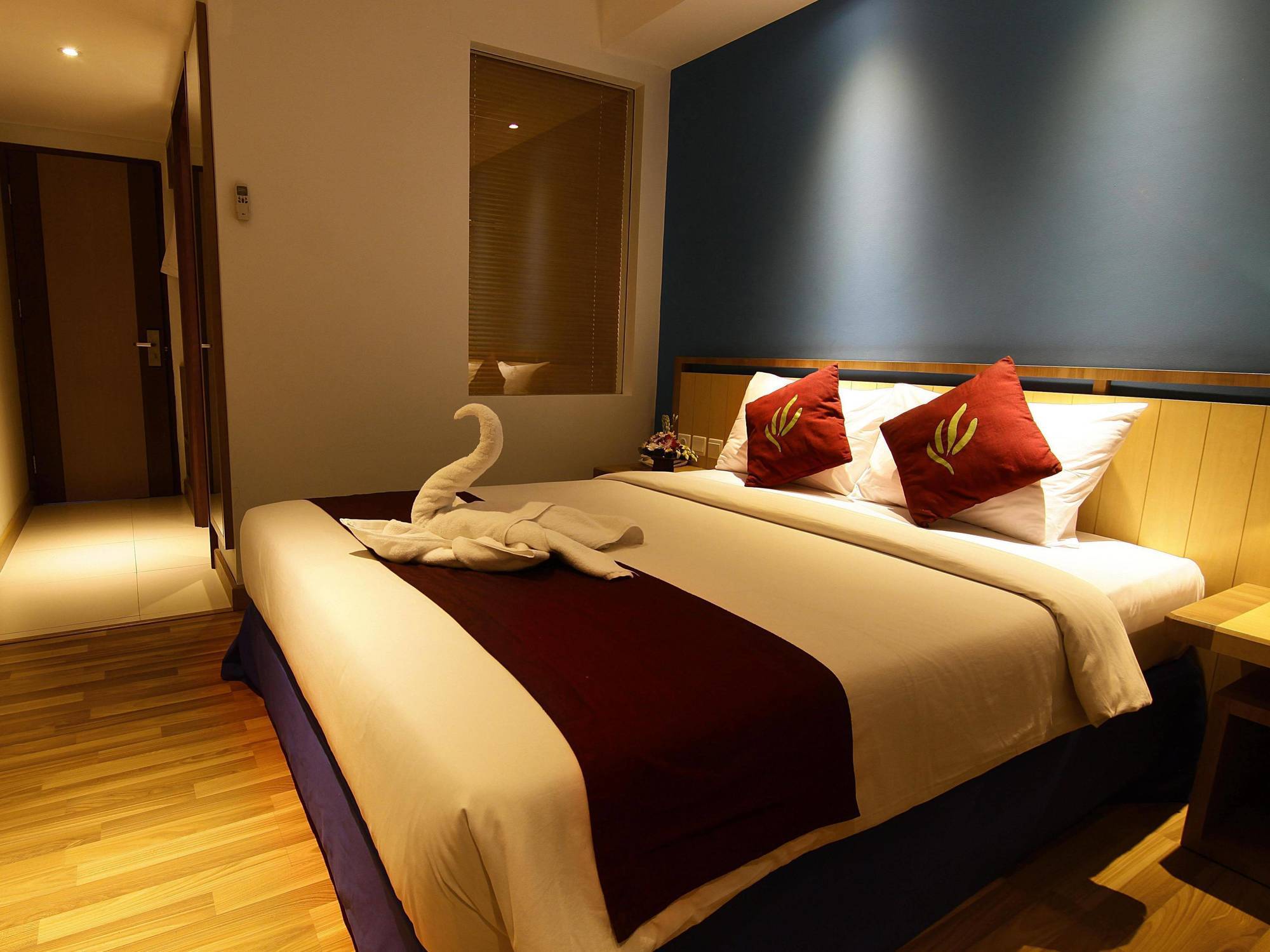Santosa City Hotel Denpasar  Exterior photo